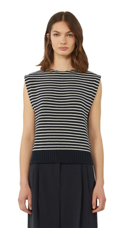 Top MaxMara Weekend